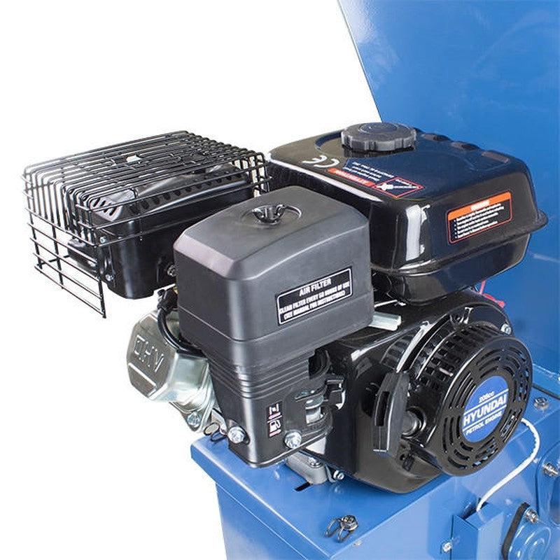 Hyundai HYCH700 Petrol Garden Wood Chipper Shredder Mulcher / 208cc / 76mm