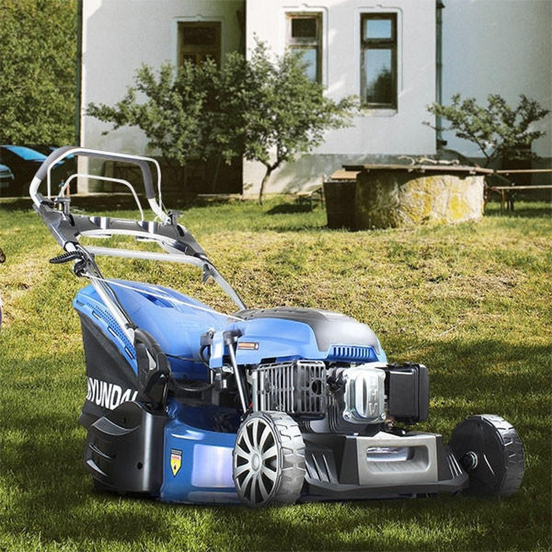Hyundai HYM530SPER Petrol Roller Lawn Mower Self Propelled Electric Start / 21" / 53cm / 196cc / 70L