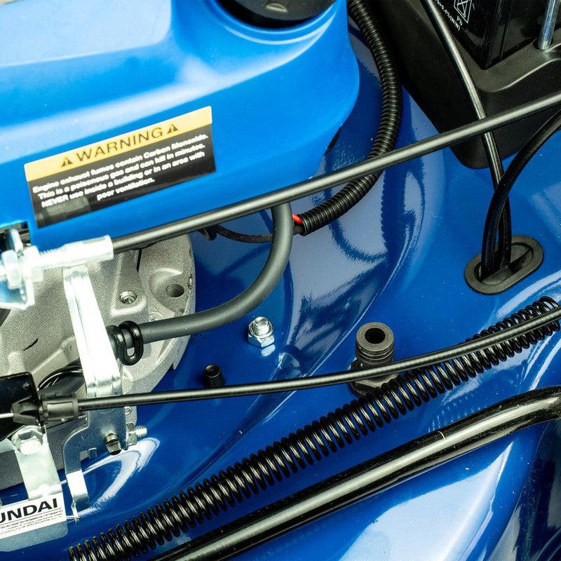 Hyundai HYM560SPE Petrol Lawn Mower Mulcher Electric Start Self Propelled / 22'' / 56cm / 196cc