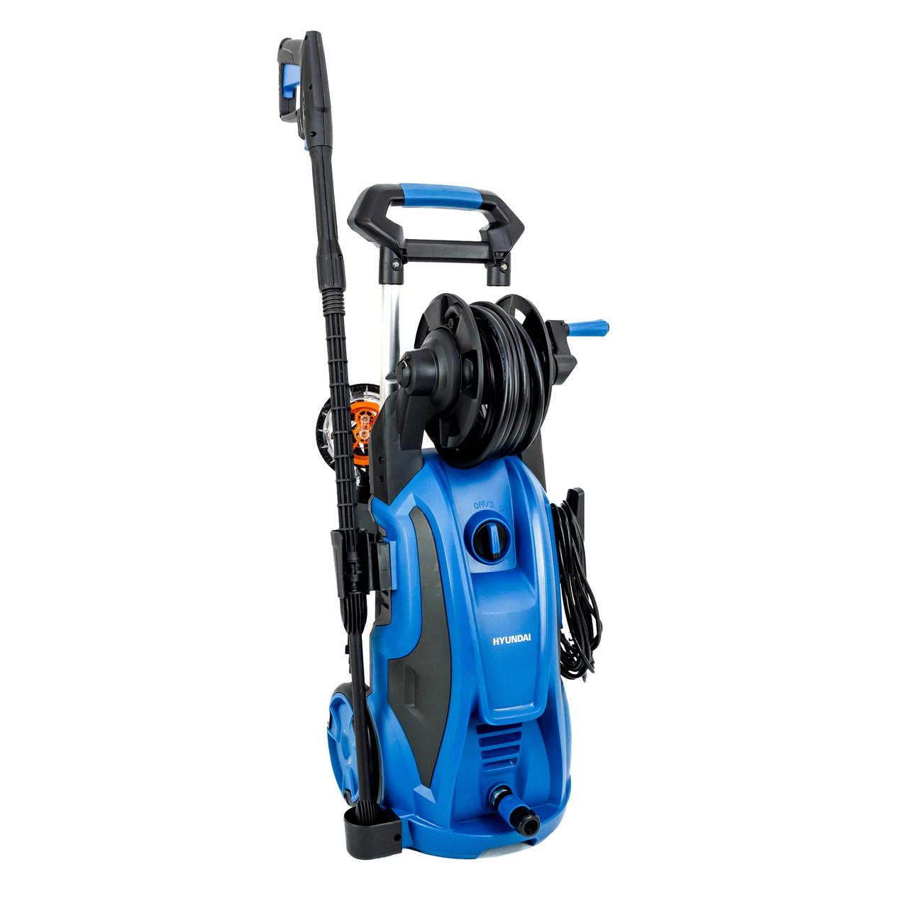 Hyundai HYW2400E Electric Pressure Washer / 2610psi / 180Bar / 2400W / High-Performance Jet Wash with Hose & Attachments